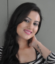 anu-smruthi-hot-photos-8