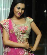 actress-anu-smruthi-hot-stills-02