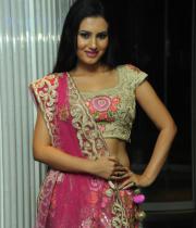 actress-anu-smruthi-hot-stills-16