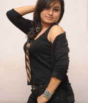 anusha-new-photo-stills-114