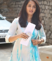 anushka-at-blue-cross-pet-carnival-event-7 anushka-at-blue-cross-pet-carnival-event-7