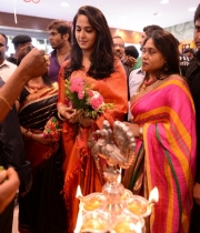 anushka-photos-at-kalamandir-new-showroom-launch-55
