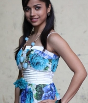 actress-aparna-bajpai-hot-stills91386671998