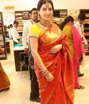 archana-beautiful-saree-photos4