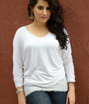 archana-veda-latest-gorgeous-looking-photos-010