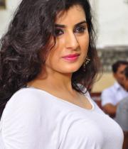 archana-veda-latest-gorgeous-looking-photos-013