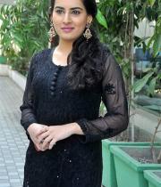 transparent-saree-veda-archana-photos-gallery-10_s_139