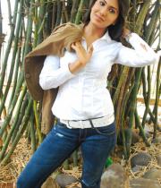 asmita-hot-photo-shoot-photos-in-jeans-04