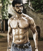 charandeep-baahubali-villain-photos_1