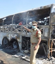 bangalore-volvo-bus-accident-photos-4