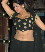 bhuvaneswari_spicy_navel_show-in_saree-6
