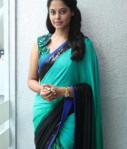 bindhu-madhavi-latest-photos-01