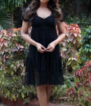 bipasha-basu-latest-stills-in-black-22