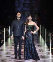 actor-apoorva-agnihotri-shilpa-agnihotri-in-a-swapnil-shinde-creation