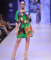 models-showcasing-pria-kataaria-puris-collection-at-the-finale-of-day-2-of-bpbfw-9-4