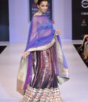 showcasing-the-collection-designer-aslam-khan-8