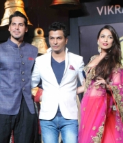 blenders-pride-fashion-tour-mumbai-2013-day-2-event-35