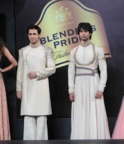 blenders-pride-fashion-tour-mumbai-2013-day-2-event-38