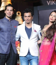 blenders-pride-fashion-tour-mumbai-2013-day-2-event-39