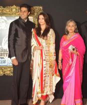 bolly-celebs-at-jab-tak-hai-jaan-premiere-show-photos-1160
