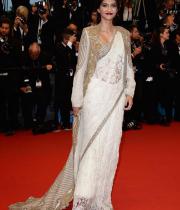 sonam-kapoor-attends-the-opening-ceremony-and-the-great-gatsby-premiere-during-the-66th-annual-cannes-film-festival1130516113839