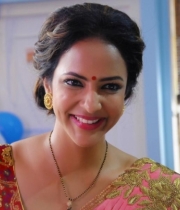 budugu-movie-stills-30