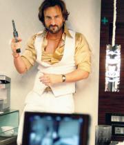 bullett-raja-movie-working-stills-08