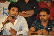 bus-stop-movie-press-meet-photos-16