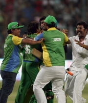 ccl-4-kerala-strikers-vs-telugu-warriors-match-photos-40