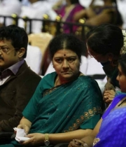 celebrities-at-indian-cinema-100-years-celebrations-28