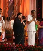 celebrities-at-indian-cinema-100-years-celebrations-34