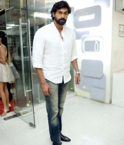 celebrity-photos-siima-2014-5