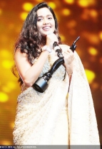 stars-at-59th-filmfare-awards-20