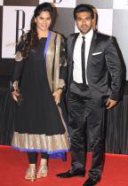 celebs-at-amitabh-bachchan-70th-birthday-party-photos-1649 celebs-at-amitabh-bachchan-70th-birthday-party-photos-1649