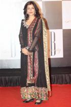 celebs-at-amitabh-bachchan-birthday-2012-bash-photos-09 celebs-at-amitabh-bachchan-birthday-2012-bash-photos-09