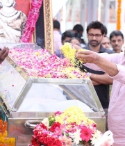 celebs-at-anr-condolences-27