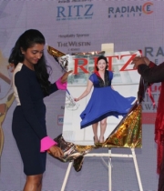 celebs-at-audi-ritz-icon-awards-2013-1