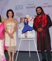 celebs-at-audi-ritz-icon-awards-2013-2