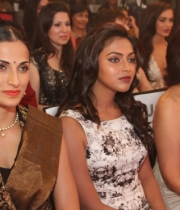 celebs-at-audi-ritz-icon-awards-2013-64