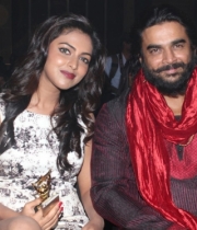 celebs-at-audi-ritz-icon-awards-2013-65