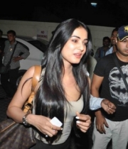 bolly-celebs-at-gori-tere-pyaar-mein-m_0002