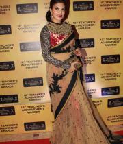 celebs-at-teacher-achievement-awards-photos-17