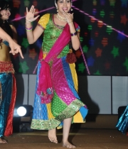 celebs-dance-performance-at-santosham-awards-function-15