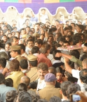 celebrities-pay-homage-to-uday-kiran-photos-13