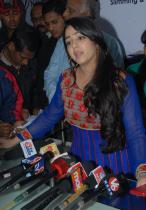 charmi-at-naveena-cosmetic-slim-clinic-opening-9