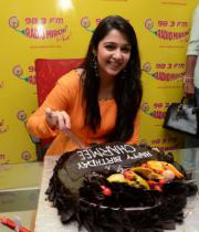 charmi-birthday-celebrations-at-98-3-radio-mirchi-fm-14