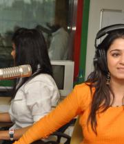 charmi-birthday-celebrations-at-98-3-radio-mirchi-fm-5