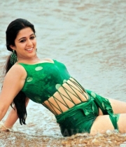 charmi-hot-photo-collections-2