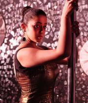 charmi-in-prema-oka-maikam-movie-hot-photos-182