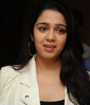 charmi-latest-hot-photos-31